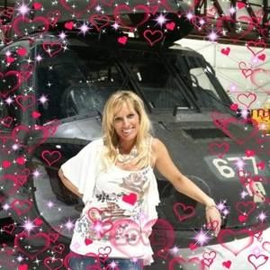 Meet your Posher, Sandra